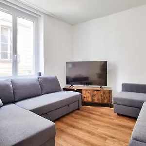Appartement 1 Bedroom Quartier Latin Royer Collard, Paris